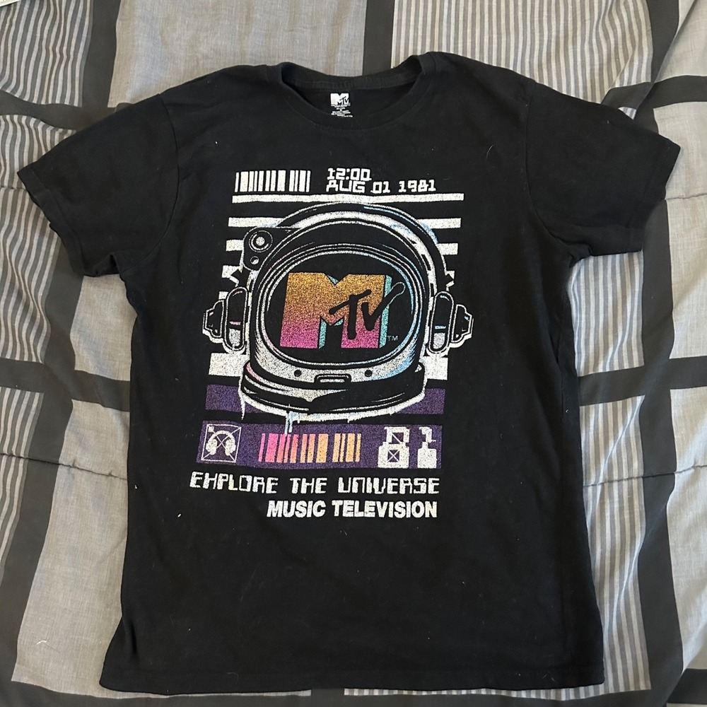 MTV Astronaut Graphic T Shirt Mens Medium Black Explore The Universe Logo Tee